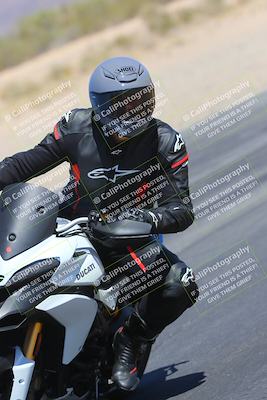 media/Mar-24-2025-Moto Forza (Mon) [[57ce5c5cff]]/3-Beginner Group/Session 3 (Turn 6 Inside)/